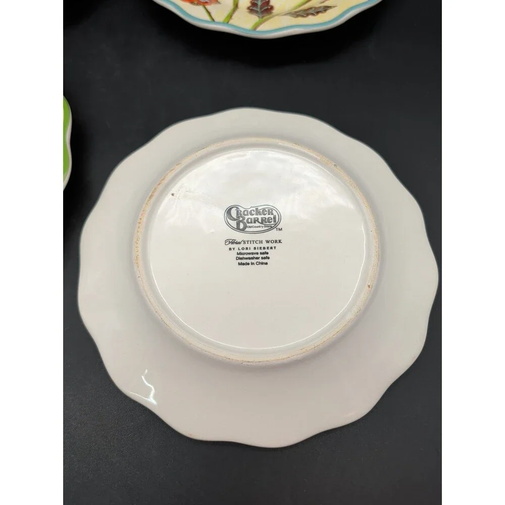 Cracker Barrel Floral Stitch Work Salad Plates Set Of 4 Scalloped Lori Siebert